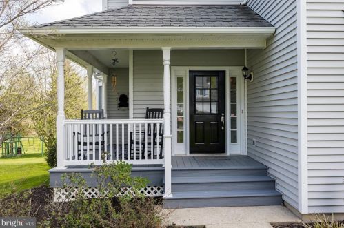 608 Perimeter Dr, Downingtown, PA 19335-4800