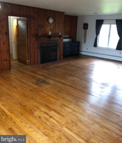 17 Manor Dr, Dover DE  19901-5142 exterior