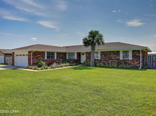 341 Floyd Dr, Lynn Haven, FL 32444-4738