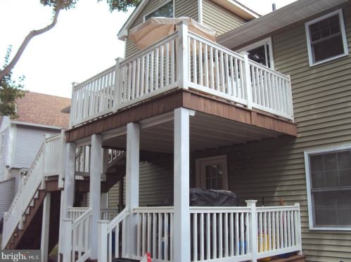 18 Chapel Ave, Camden NJ  08109-5102 exterior