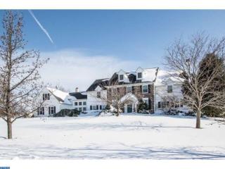4011 Fountain Cir, Fountainville, PA 18923-9637