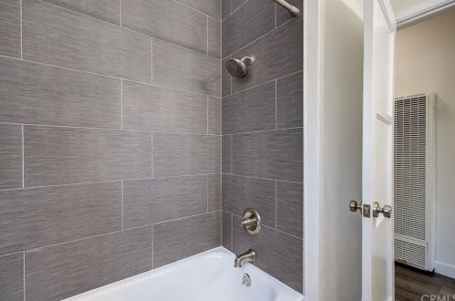 4847 Carfax Ave, Lakewood CA  90713-2417 exterior