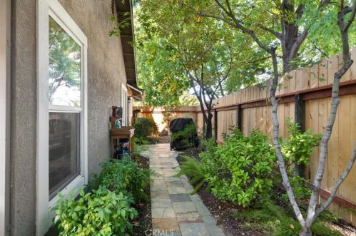 291 Pinyon Hills Dr, Chico CA  95928-3963 exterior