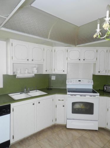3 Greenway Vlg, West Palm Beach, FL 33411-2913