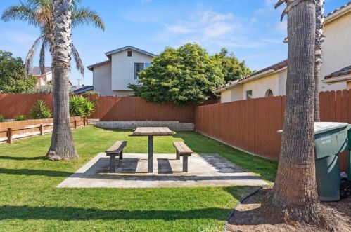 867 9th St, Pismo Beach CA  93433-2737 exterior