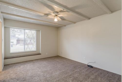 10165 La Gloria Way, Rancho Cordova CA  95670-3163 exterior