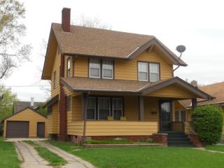 2425 Mary St, Omaha NE  68112-3213 exterior