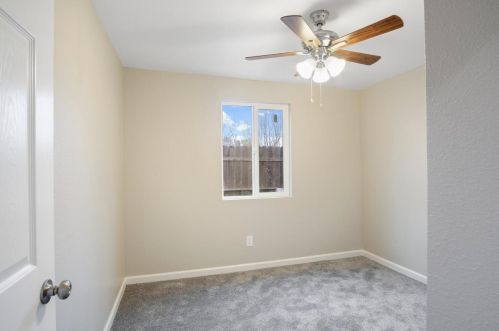 13275 Marshall St, Le Grand CA  95333-9762 exterior