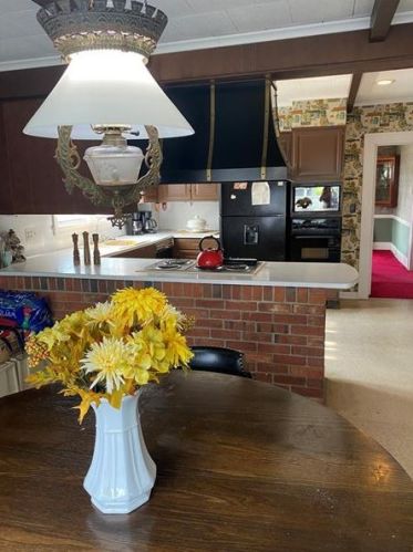 293 Clinton St, Greenville PA  16125-1853 exterior