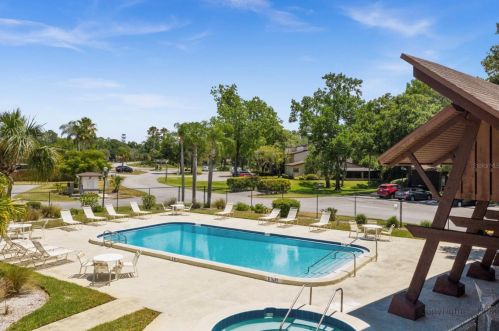 1200 Tarpon Woods Blvd, Palm Harbor FL  34685-2014 exterior