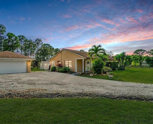 17244 49th St, Town Of Loxahatchee Groves FL  33470-3531 exterior