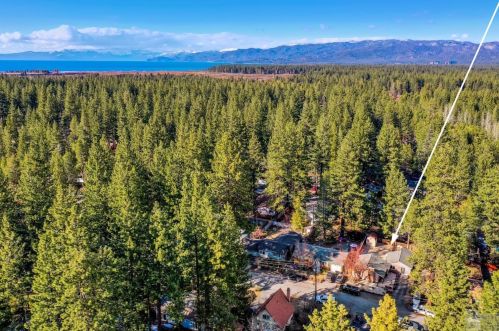 935 Linda Ave, South Lake Tahoe, CA 96150-4356