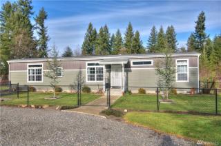 925 Tipsoo Loop, Rainier, WA 98576-9746