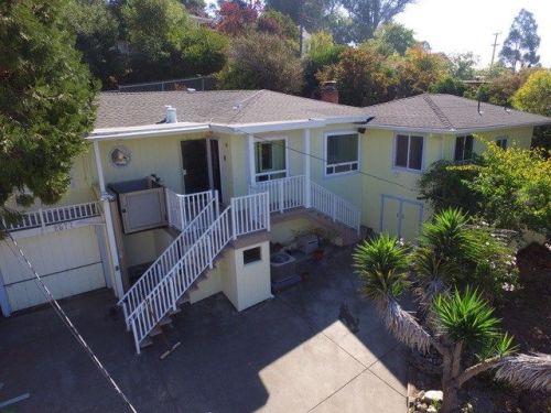2577 Rafaela St, Pinole, CA 94564-1306