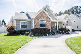 1529 Mount Pleasant Rd, Chesapeake, VA 23322-1226