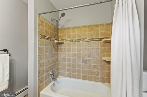 269 Spg Gdn St, Prospectville PA 19002-4826 exterior