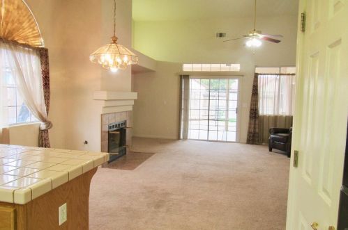 766 Amelia Ct, Los Banos CA 93635-2623 exterior