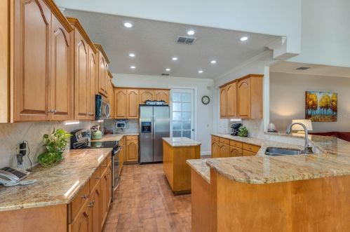 301 Osprey Landing Way, Lakeland, FL 33813-5600