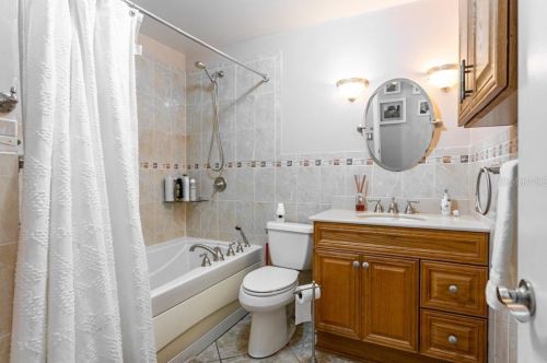 707 Shore Dr, Oldsmar FL  34677-4305 exterior