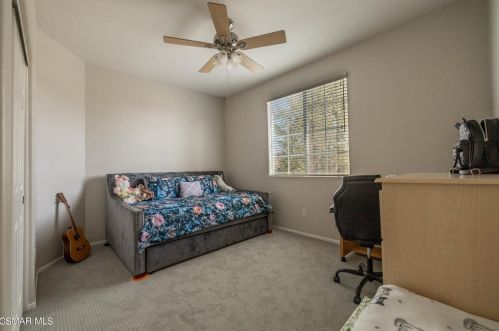 1117 Walnut Grove Ln, Simi Valley CA  93065-3394 exterior