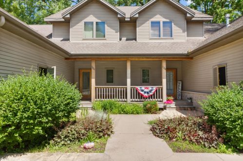 120 Chapel Ave, Twin Lakes, WI 53181-9514