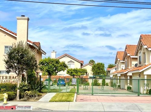 17035 Clark Ave, Bellflower, CA 90706-5721