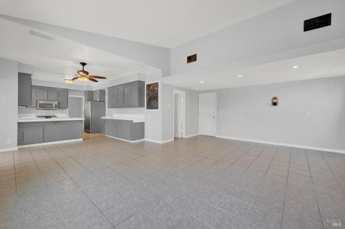 206 Donegal Ct, Vacaville CA  95688-9217 exterior