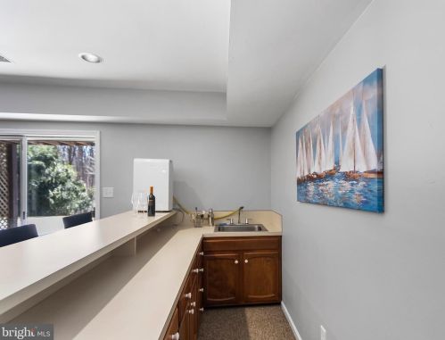 18 Ardmoor Ln, Chadds Ford PA 19317-9120 exterior