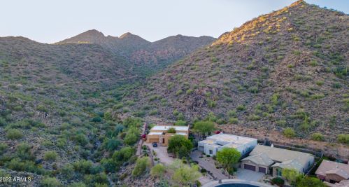 14328 Charter Oak Dr, Scottsdale, AZ 85259-2100