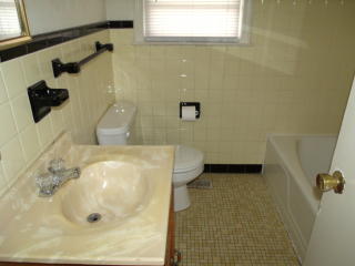 1100 Juniper Dr, Fayetteville NC  28304-1910 exterior