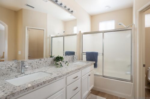 11674 Miro Cir, San Diego CA  92131-3319 exterior