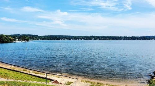 85 Main St, East Hampton CT  06424-1118 exterior