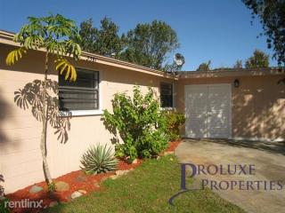 5561 90th Ave, Pinellas Park FL  33782-5017 exterior