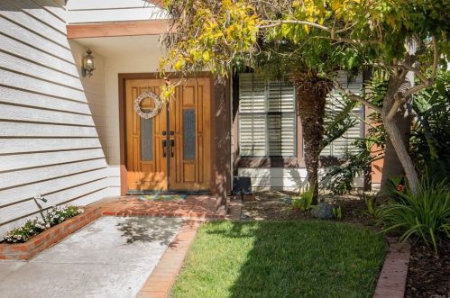 1220 Swallowtail Ct, Encinitas, CA 92024-1279