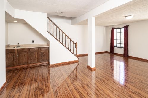 6445 Glendale Ct, Florence KY  41042-1169 exterior