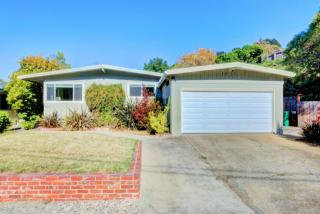 1017 Meadow Ave, Pinole, CA 94564-2658
