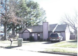 3321 Burgess Dr, Memphis TN  38118-8106 exterior