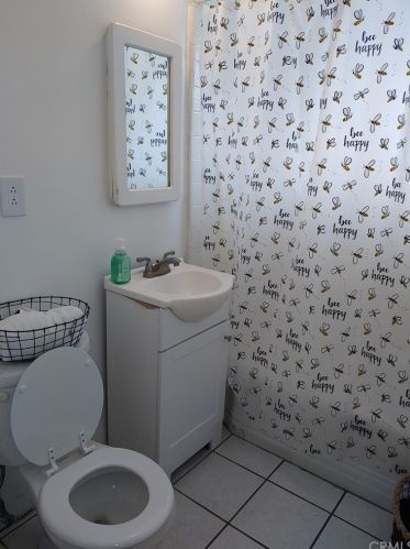 7610 Keltonview Dr, Pico Rivera CA  90660-4410 exterior