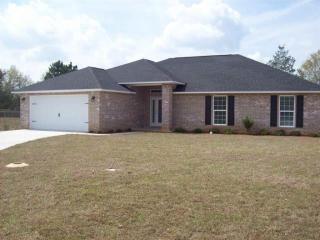 6089 Autumn Pines Cir, Milton, FL 32571-6367