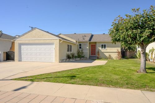 15407 Elmcroft Ave, Norwalk CA  90650-6242 exterior