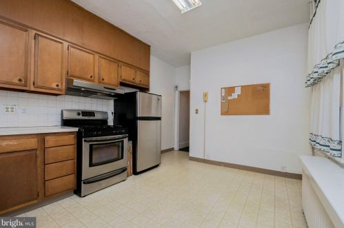 1319 Oak St, Wilmington DE  19805-4340 exterior