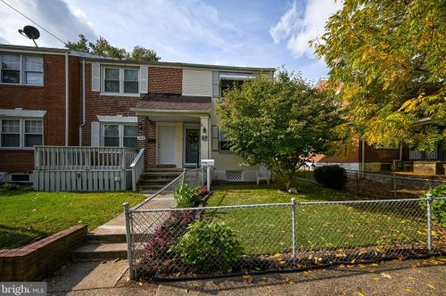 267 Birch Ave, Wilmington, DE 19805-2503