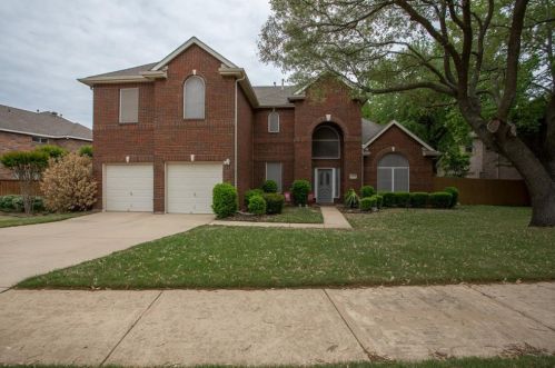 1408 San Jacinto Dr, Lewisville TX  75028-8291 exterior