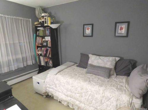 31 Richmond Blvd, Hauppauge NY 11779-3435 exterior