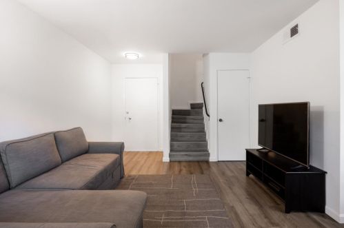 3973 Haussman Ct, South San Francisco CA  94080-3968 exterior
