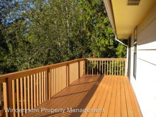 4028 Academy St, Bellingham WA  98226-4444 exterior