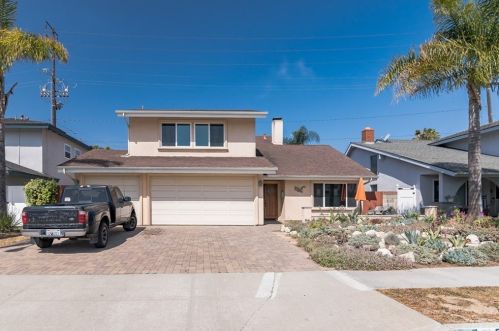 505 Faye Ln, Redondo Beach, CA 90277-3904