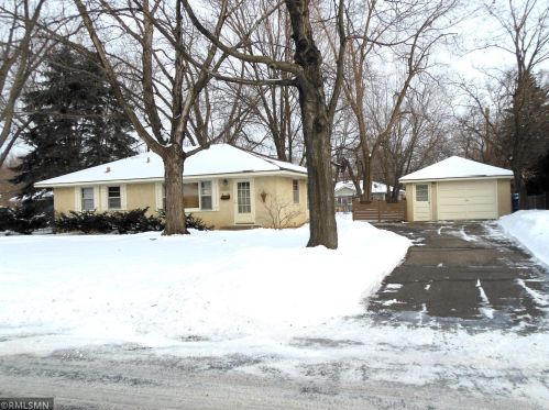 10833 Little Ave, Minneapolis, MN 55437-2940