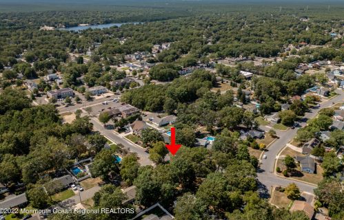 520 Wynnewood Rd, Lacey NJ  08731-1531 exterior