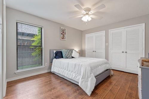 1207 Huntington Dr, Richardson TX  75080-2930 exterior